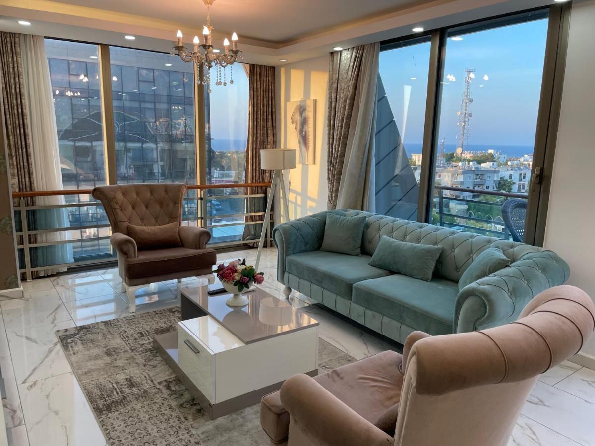 Elegant 2+1 Flat In The Heart Of Kyrenia + Wifi Διαμέρισμα Εξωτερικό φωτογραφία