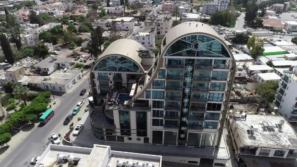Elegant 2+1 Flat In The Heart Of Kyrenia + Wifi Διαμέρισμα Εξωτερικό φωτογραφία